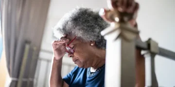 دراسة: استخدام كبار السن للتكنولوجيا يقلل الإصابة بـ”الضعف الإدراكي” بنسبة 58%