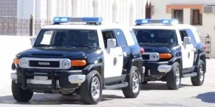 ضبط 4 مقيمين لارتكابهم عمليات نصب واحتيال بإيهام ضحاياهم بذبح الهدي عنهم مقابل مبلغ مالي
