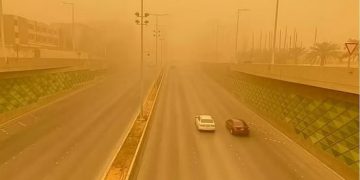 طقس المملكة الأربعاء.. عوالق ترابية وغبار على عدة مناطق واستمرار ارتفاع درجات الحرارة