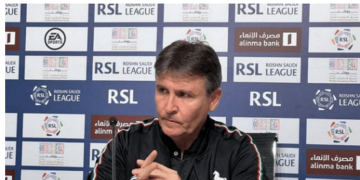 كازولا: راضٍ عن الأداء رغم الخسارة الثقيلة.. والشلهوب: الهلال استعاد روحه