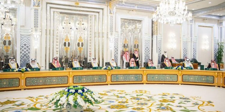 مجلس الوزراء يثمن استجابة ترامب لمساعي ولي العهد لرفع العقوبات عن سوريا