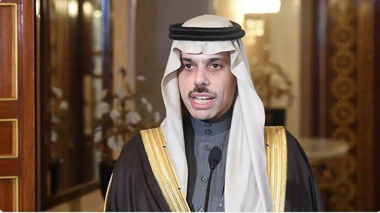 وزير الخارجية يصل إسبانيا للمشاركة في الاجتماع الوزاري حول الأوضاع بقطاع غزة