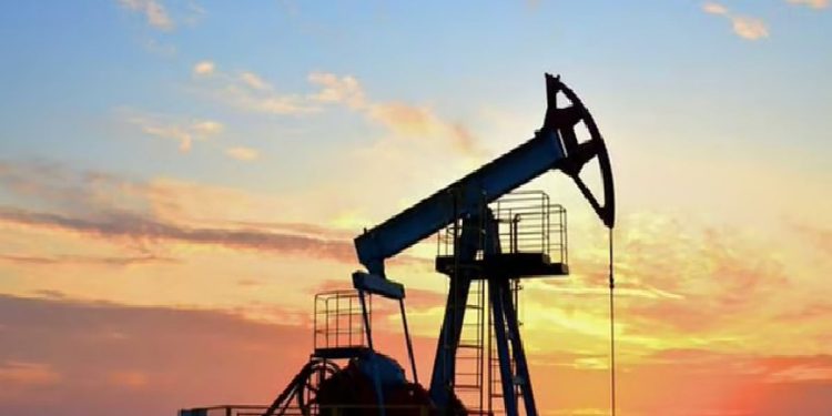 ارتفاع أسعار النفط عند التسوية.. وخام برنت يسجل 67 دولارا للبرميل