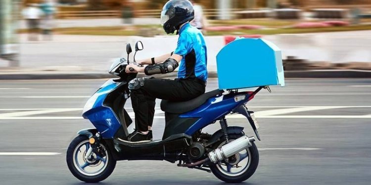 التطبيق الإلزامي لخدمة تصريح التوصيل المنزلي.. الثلاثاء