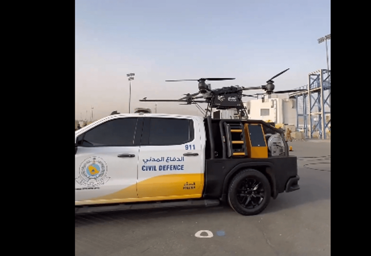 الدفاع المدني يطلق طائرة الدرون "صقر" ضمن منظومات الإطفاء والإنقاذ