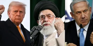 العالم يحبس أنفاسه.. وترامب يعقد ثالث اجتماع بغرفة العمليات
