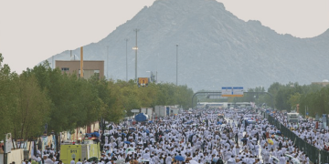 «المرور» تنبه الحجاج بمراعاة 4 إرشادات لأداء المناسك بيسر