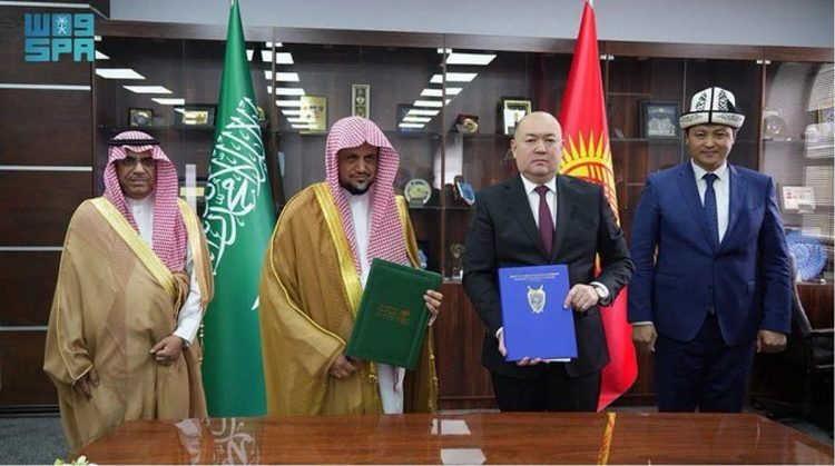 النائب العام يوقع مذكرة تفاهم مع نظيره القرغيزستاني 