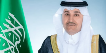 برئاسة وزير النقل.. وفد منظومة قطاع الطيران المدني يشارك اليوم في معرض باريس الجوي 2025