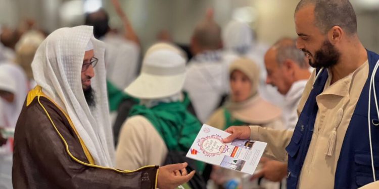رئاسة الشؤون الدينية تطلق مبادرة “توعية قاصدينا شرف لمنسوبينا” بموسم العمرة