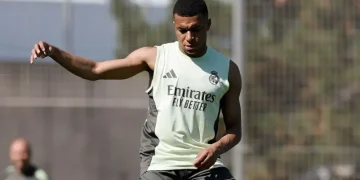 ريال مدريد يكشف حالة مبابي