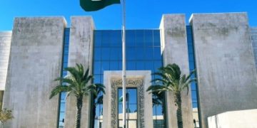 سفارة المملكة في الأردن تدعو مواطنيها للحد من الحركة إلا للضرورة