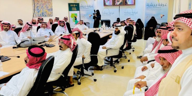 غرفة بيشة والمركز الوطني للنخيل يقدمان ورشة توعوية للمزارعين عن الاستخدام الآمن لمبيدات النخيل