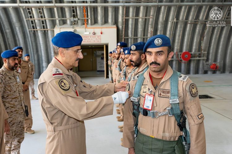  قائد القوات الجوية يفتتح السرب الـ15 المقاتل بقاعدة الجوف الجوية في القطاع الشمالي