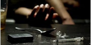 مختص: الإدمان ليس اضطرابا نفسيا ويحتاج إلى علاج طويل المدى