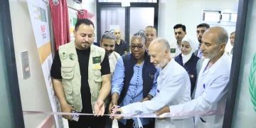 مركز الملك سلمان للإغاثة يدشّن عيادة النساء والولادة في مستشفى جمعية أصدقاء المريض الخيرية في قطاع غزة