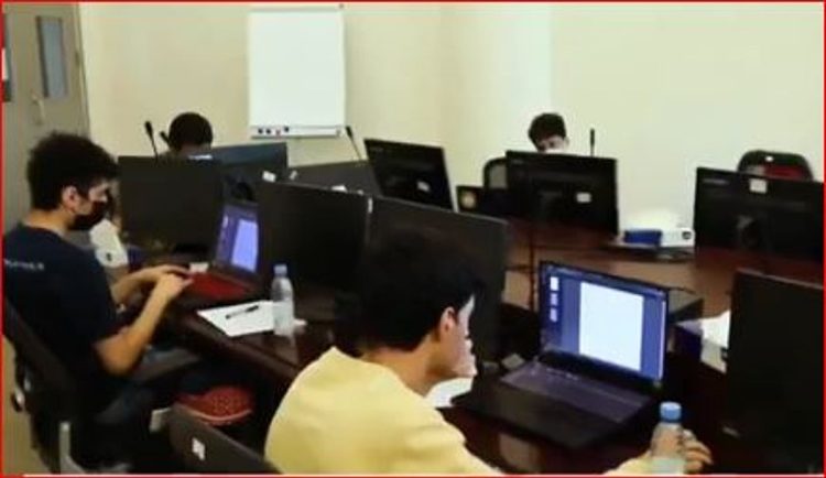 مسؤولة بـ«موهبة»: برنامج «الإثرائي الأكاديمي» يتضمن أنشطة لتطوير مهارات الطلبة الموهوبين