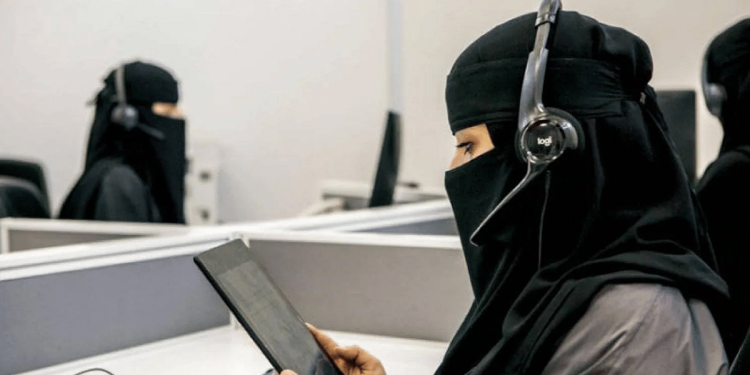مشاركة السعوديات بسوق العمل وانخفاض أعداد البطالة.. أرقام استثنائية بتقرير «الإحصاء»