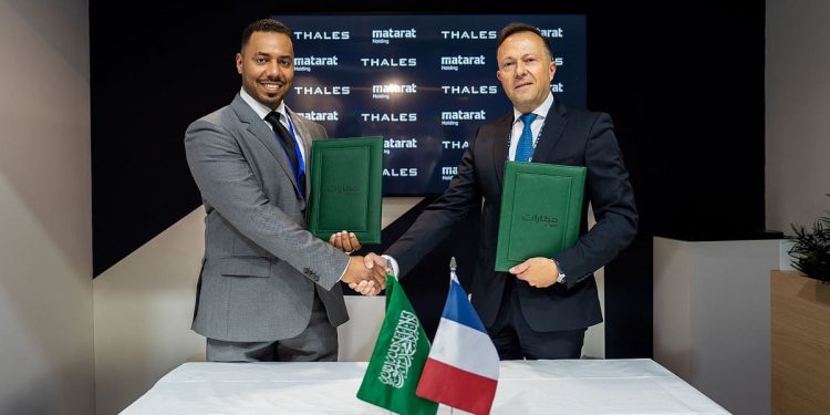 «مطارات القابضة» و«تاليس» تدعمان التحول الرقمي في قطاع المطارات الجوية بالمملكة