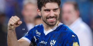 نجم الهلال على رادار ريال مدريد في الصيف