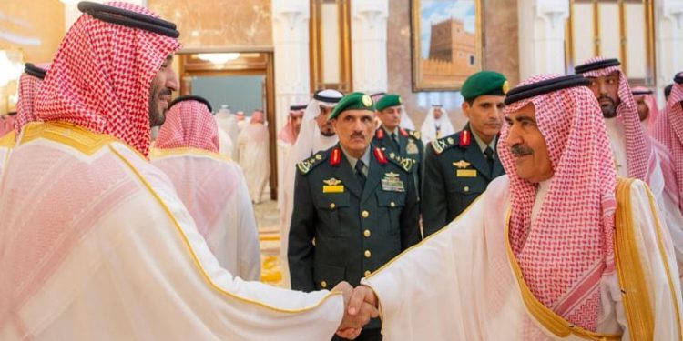 نيابة عن خادم الحرمين.. ولي العهد يستقبل المهنئين بعيد الأضحى في الديوان الملكي بقصر منى
