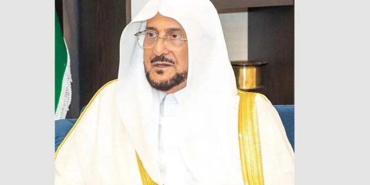 وزير الشؤون الإسلامية يرفع التهنئة للقيادة الرشيدة بمناسبة نجاح موسم حج 1446هـ