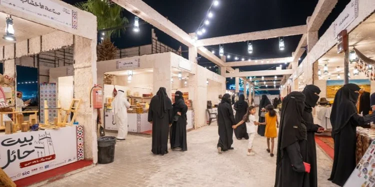 مهرجان «بيت حائل 2025» يستقبل أكثر من 95 ألف زائر منذ انطلاقته