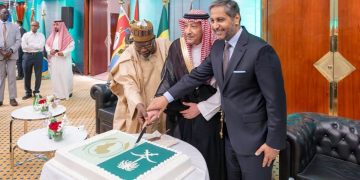 «الخريجي»: المملكة قدمت أكثر من 45 مليار دولار لدعم المشاريع التنموية والإنسانية في 54 دولة أفريقية