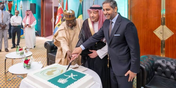 «الخريجي»: المملكة قدمت أكثر من 45 مليار دولار لدعم المشاريع التنموية والإنسانية في 54 دولة أفريقية
