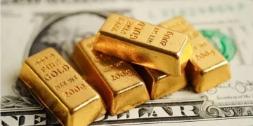 الذهب يتراجع قرب أدنى مستوى في أسبوع بفعل تهديدات ترامب بشأن الرسوم الجمركية
