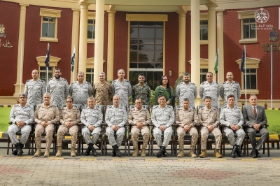 الغريبي يبحث في إسلام آباد الشراكة بين القوات البحرية