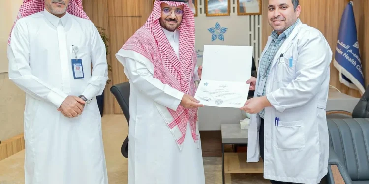 تجمّع القصيم الصحي يُكرّم المتميّزين في مبادرة “إنسانيون الصحة”