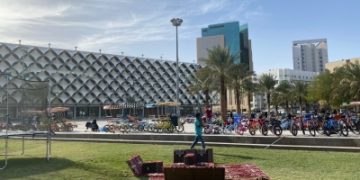 حديقة مكتبة الملك فهد: واحة ثقافية في قلب الرياض
