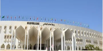 رابطة العالم الإسلامي تُشيد بالمواقف الدولية المتتابعة بشأن الحرب الوحشية على غزة