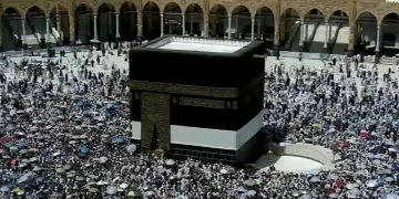 عدد المعتمرين والحجاج يصل إلى 18.5 مليون في 2024