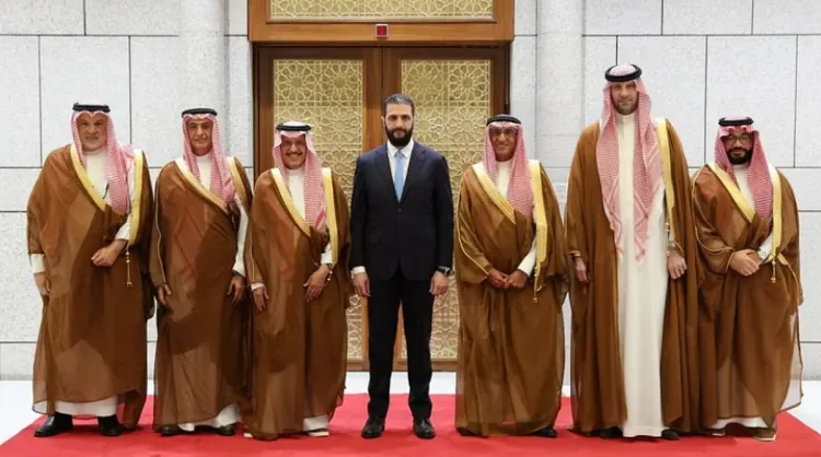 لبحث التعاون الاقتصادي.. وفد استثماري سعودي يلتقي الرئيس السوري  