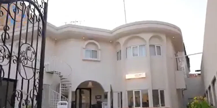 منزل يتحول إلى ساحة فنية إبداعية بالأحساء.. ما قصته؟
