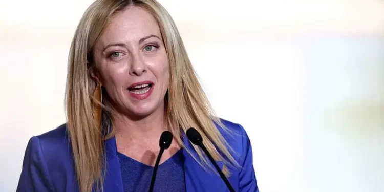 «ميلوني» تحذّر من حرب تجارية غربية بسبب الرسوم الأمريكية
