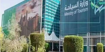 وزارة السياحة تُنفذ 2750 زيارة رقابية على الأنشطة السياحية في وجهات صيف السعودية