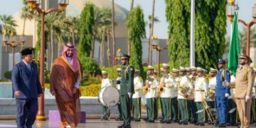 ولي العهد ورئيس إندونيسيا يعقدان جلسة مباحثات ويرأسان مجلس التنسيق