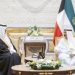 ولي العهد يدعو أمير الكويت لـ'مستقبل الاستثمار'