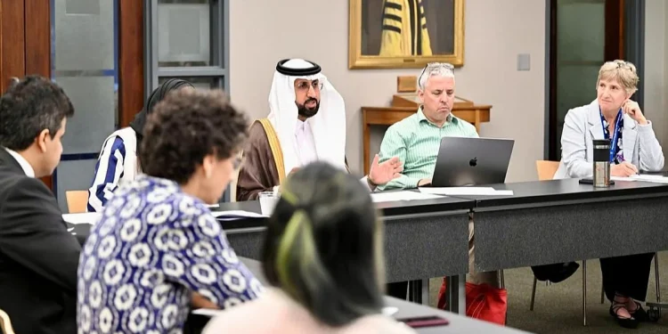 رئيس هيئة "الغذاء والدواء" يبحث آفاق التعاون العلمي مع مؤسسات أمريكية