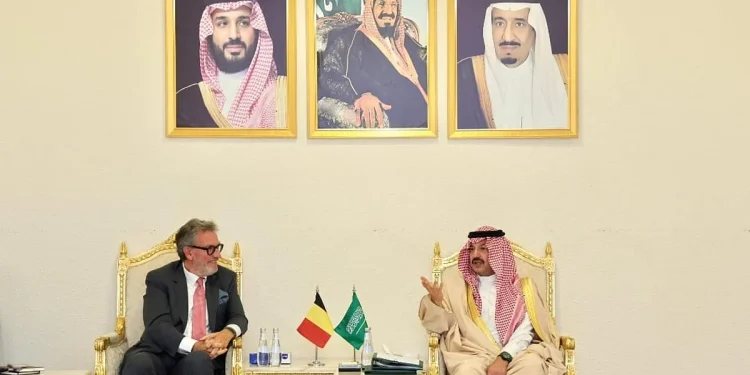 أمير منطقة عسير يستقبل السفير البلجيكي لدى المملكة