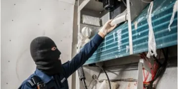 إحباط محاولة تهريب أكثر من 28 كيلو جرام من الكوكايين المخدر في ميناء جدة
