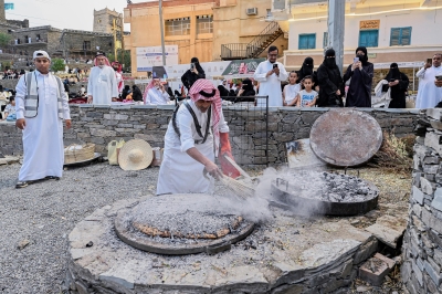 'الخبزة المقناة'.. سيدة المأكولات الشعبية وعبق الأصالة المتجذرة