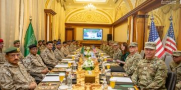 'الدفاع' والحرس الوطني الأمريكي يوقعان اتفاقية شراكة عسكرية