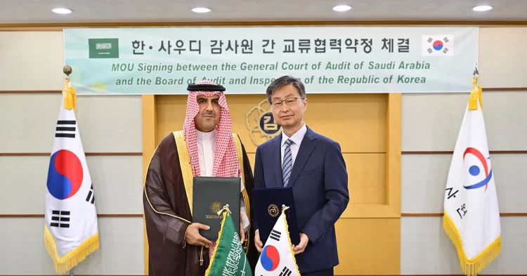 المملكة وكوريا توقعان مذكرة تفاهم في مجال العمل المحاسبي والرقابي والمهني