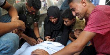 حصيلة قتلى الحرب على غزة تتجاوز 60 ألفاً