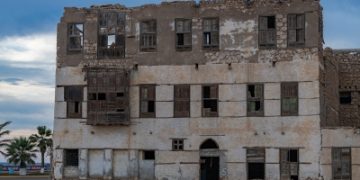 'رواشين'.. نافذة على نسيم البحر وعبق التراث