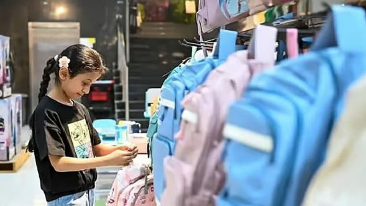 «سبل» تنقل أكثر من 3.4 مليون حقيبة مدرسية للعام الدراسي الجديد